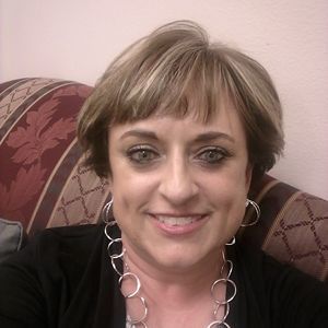 Meet your Posher, Michelle renee